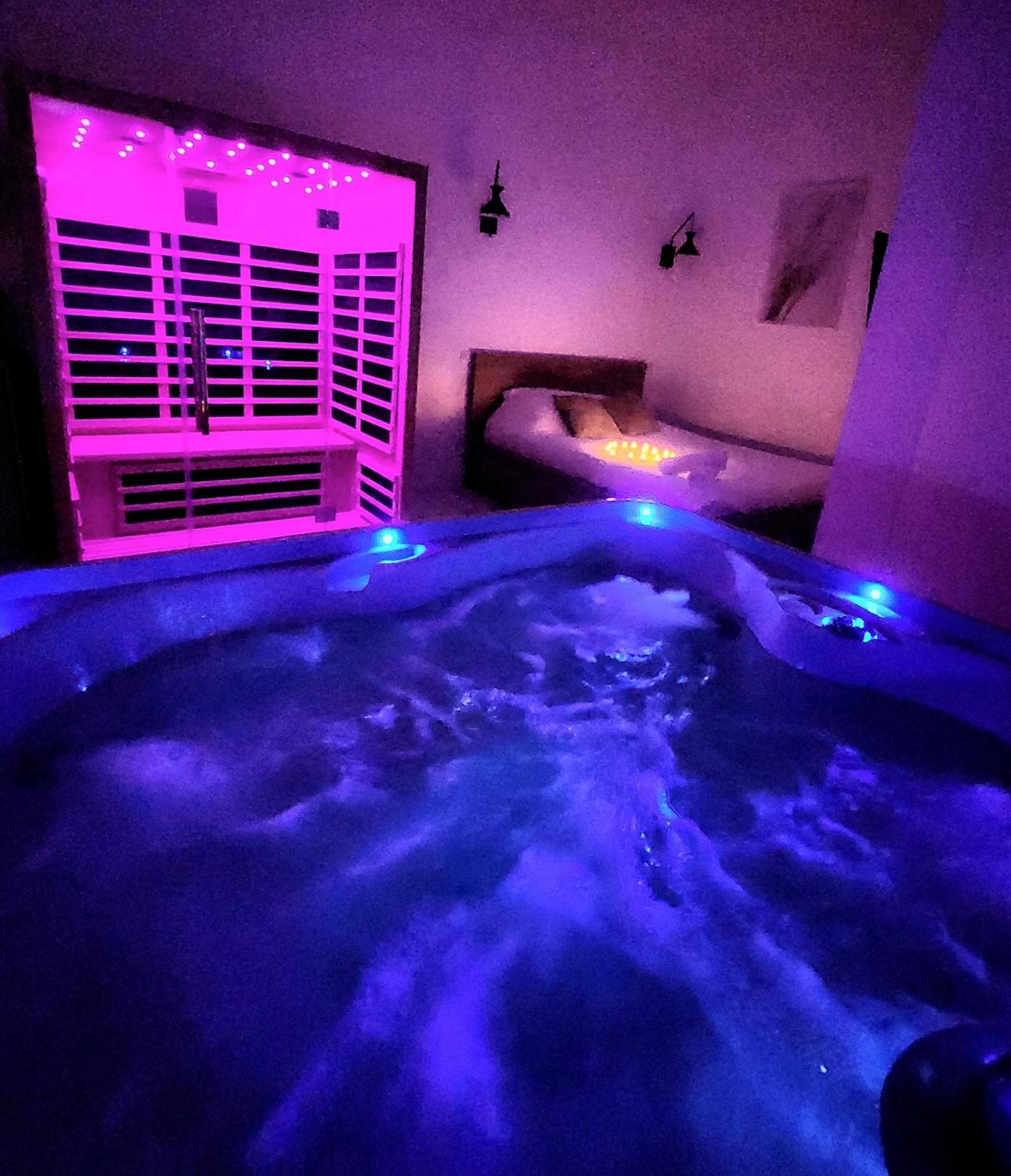 Love Room Jacuzzi Sauna Privatif Marseilles Exterior foto